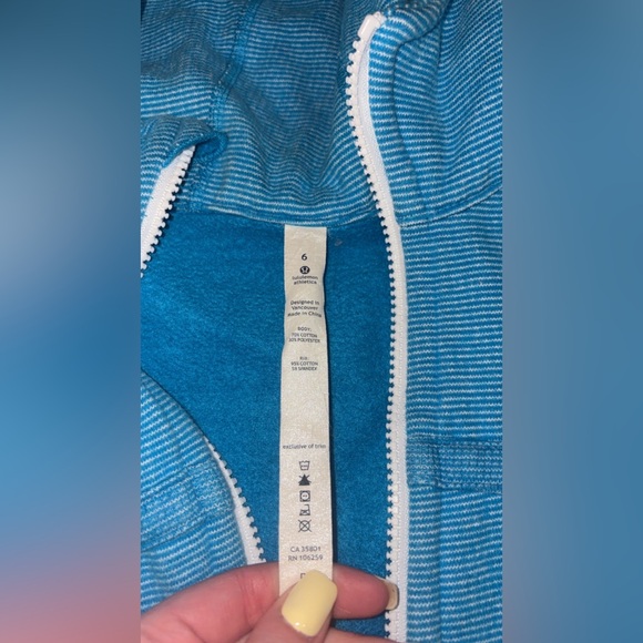 Lululemon full zip scuba jacket - Picture 4 of 4